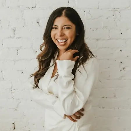 Dalia Bazan, Digital Brand Strategist on Influential Women