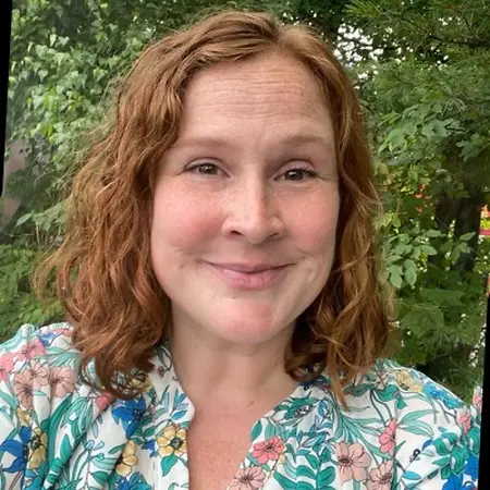 Julia Sunderlin, Principal Consultant on Influential Women