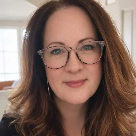 Marcella Logan, Founder, Mental Health Consultant, Professional Trainer, Child & Adolescent Therapist on Influential Women