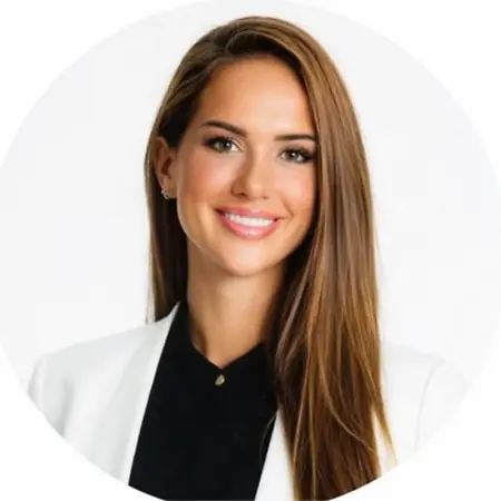 Carrie Reilly, Medical Science Liaison on Influential Women