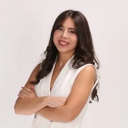 Sabrina Awdi, Brand Designer & Digital Marketing Strategist on Influential Women