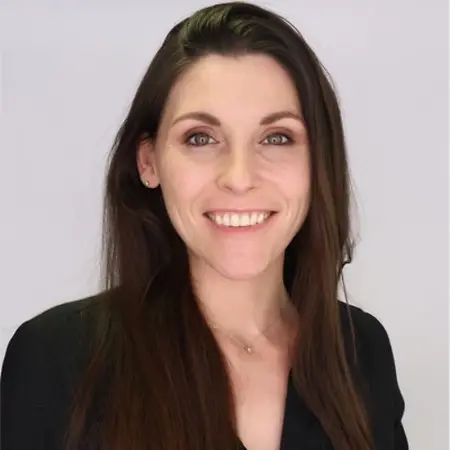 Sarah Mahoney, Dental Assistant on Influential Women