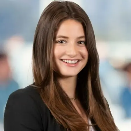 Rebecca Shagrin, Senior Marketing Specialist on Influential Women