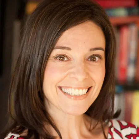 Fabiana Martnez, Language Professor, Translator and Interpreter on Influential Women