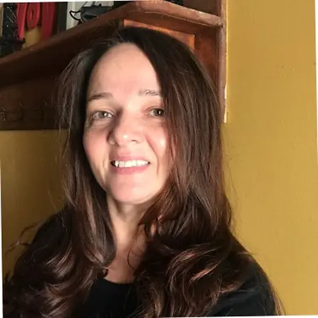 Angela Moore, Travel Nurse on Influential Women