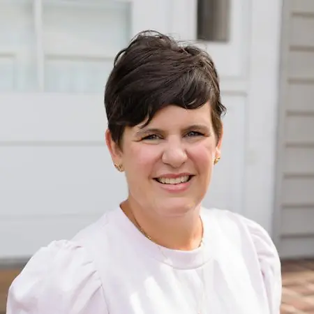 Jenn McMurrer, Director of Communications on Influential Women