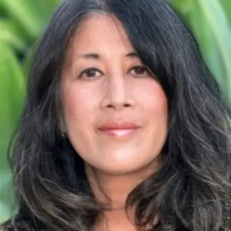 Julia Bonsack, ICF ACC Coach for Changemakers on Influential Women