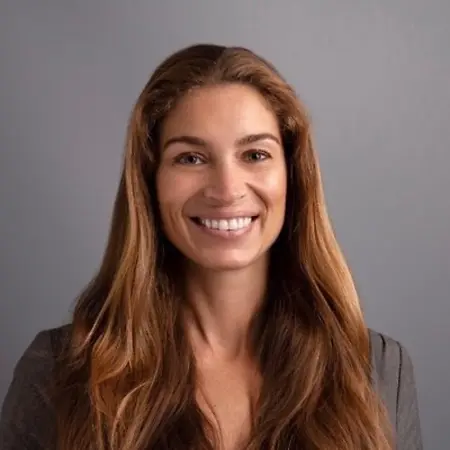 georgia marcantonis, Senior Account Executive on Influential Women