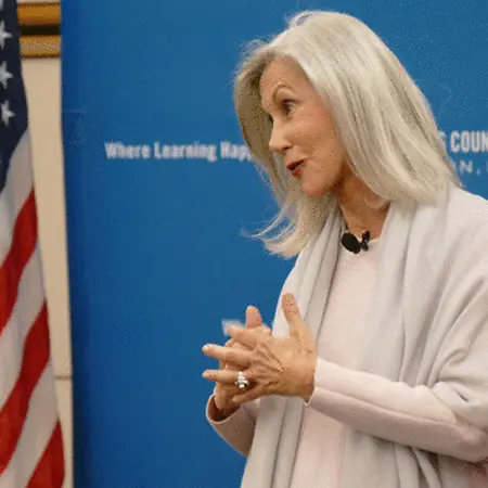 Vicki Huddleston, Writer on Influential Women