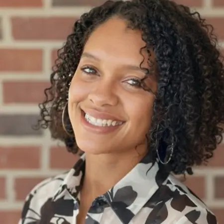 Kaila Martin, Lead Financial Analyst on Influential Women