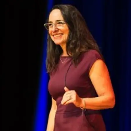 Sarah Elkins, Dynamic Virtual and In-Person Keynote Speaker on Influential Women