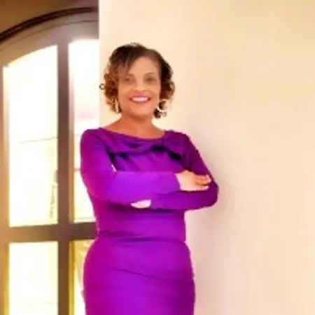 Angela Davis Baxter, Dean of Students on Influential Women
