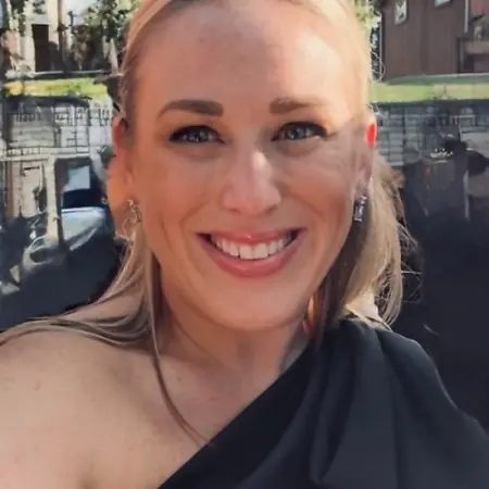 Mackenzie Janin, Director of Stores, US - Retail and Outlet on Influential Women