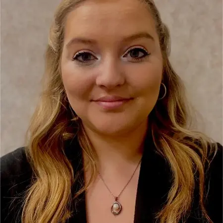 Abbey Piehler, Human Resource Analyst on Influential Women