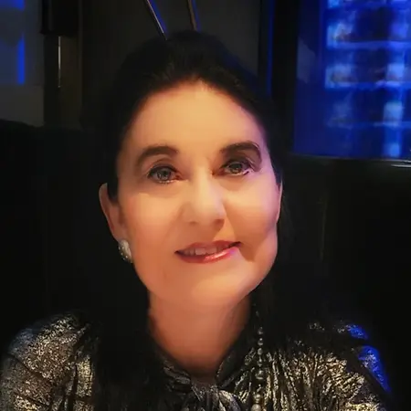 Karen Fernandes R.N., CPHQ