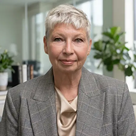 Valentina Lepsky-Perla, BBA, CCRP