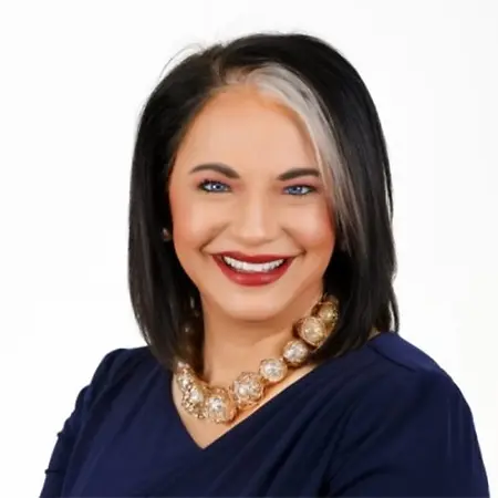 Cynthia Reyes, Deputy City Manager on Influential Women