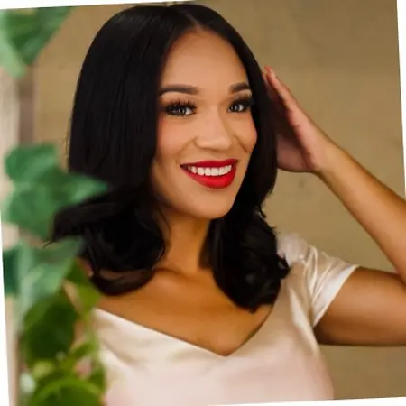 Erica Knox, Manager of Social Impact and Corporate Communications on Influential Women