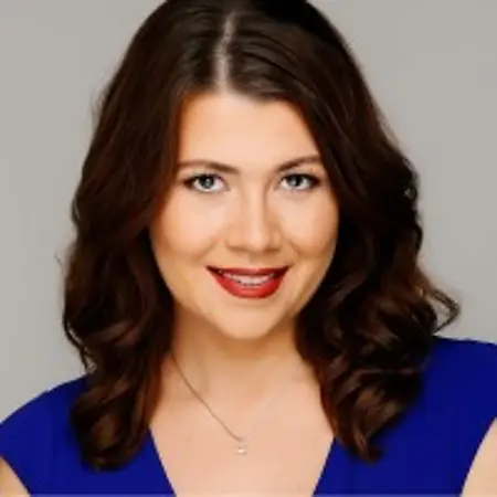 JoJo Hall, New York Life Agent helping ambitious people retire with purpose on Influential Women