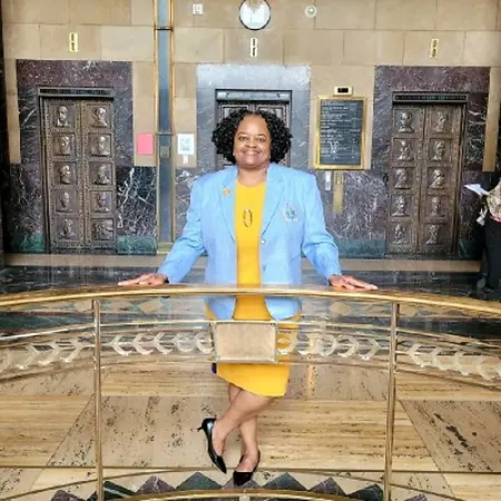 Michelle Jones, Assistant Director of SU Alumni Affairs on Influential Women