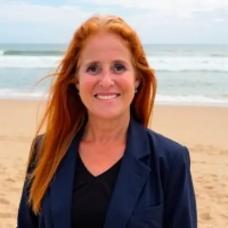 Isabella Pereira Nunes- Baptista, Sales Executive – Hilton Grand Vacations - Marriott Vacation Club on Influential Women