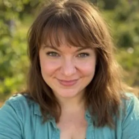 Stephanie Thrasher, Senior Consultant on Influential Women