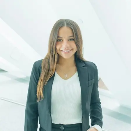 Brooke Johnston, Social Media Content Creator on Influential Women