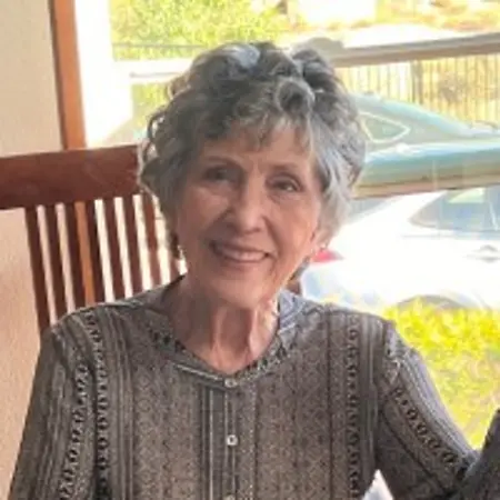 Lucia Bartoli, Investigative Researcher on Influential Women