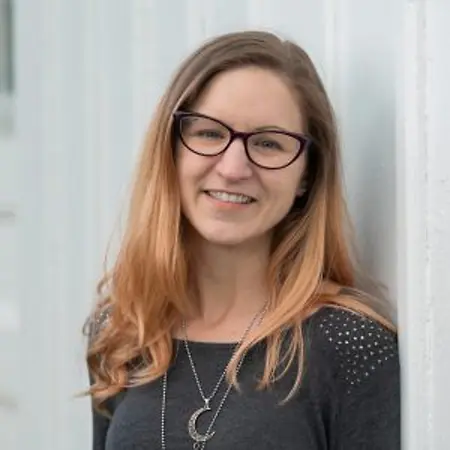 Lisa Christina Hartsgrove