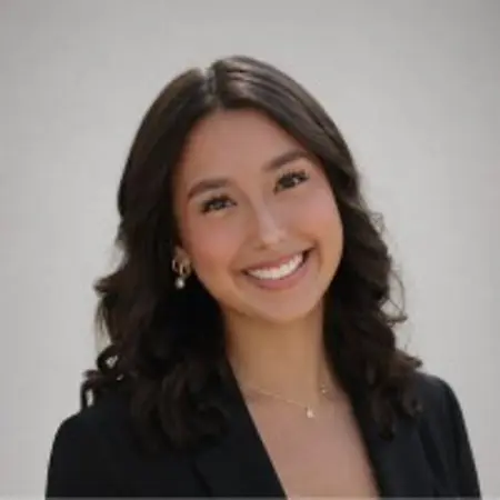 Isabelle Alba, Host on Influential Women