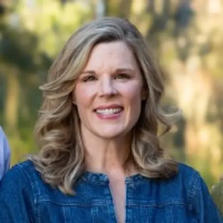Jennifer Cook Vaccaro, Account Executive on Influential Women