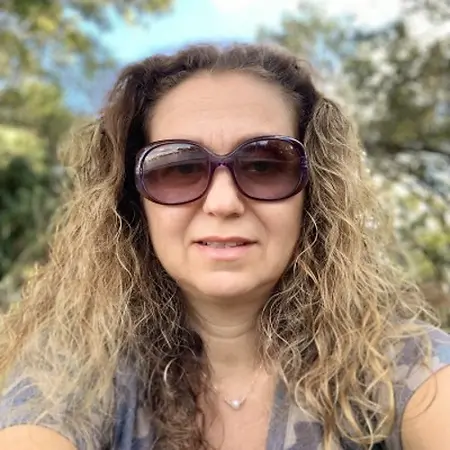 Majeda Arslan, Language Instructor on Influential Women
