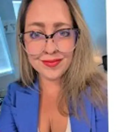 Madelaine Dudley, Senior Cyber Recruiter on Influential Women