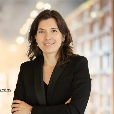 Ana Botella, SEO & GEO Manager on Influential Women