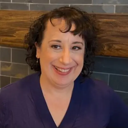 Alicia Sierra, Real Estate Agent on Influential Women