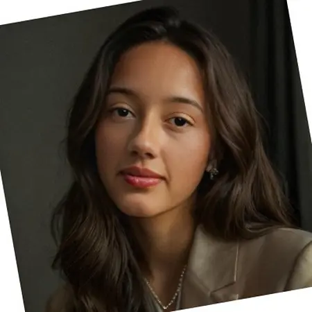 Anny Melo Smith, Executive Assistant on Influential Women