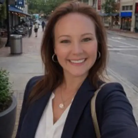 Amber Faun McCoy, Inbound Sales Specialist on Influential Women