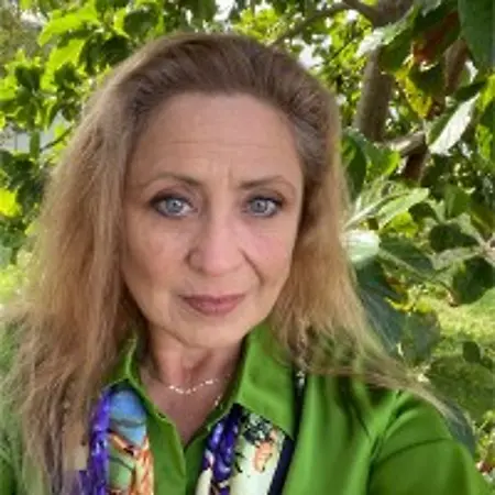 Nora Jean Quinn, Health System Specialist on Influential Women