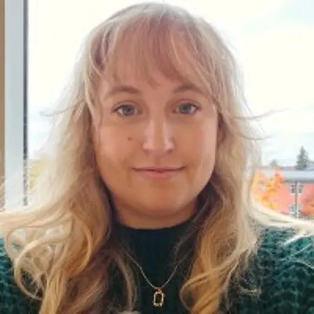 Caylee Waco, Senior Financial Consultant on Influential Women