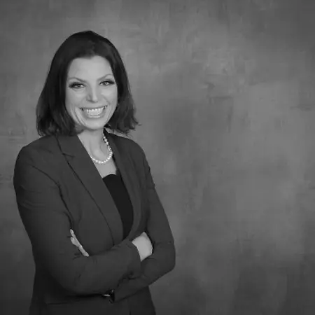 Lauren Parlier, Seasonal on Influential Women