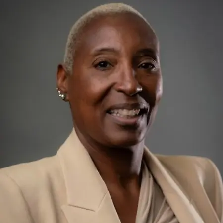 Johanna Jeune, Manager on Influential Women