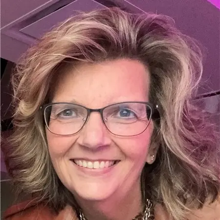 Amy Stowell, Founder and Owner on Influential Women