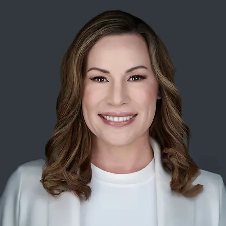 Becky Kowall, Founder & Fractional Chief People Officer on Influential Women