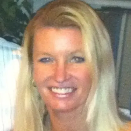 Evelyn Smith, Credit Consultant on Influential Women