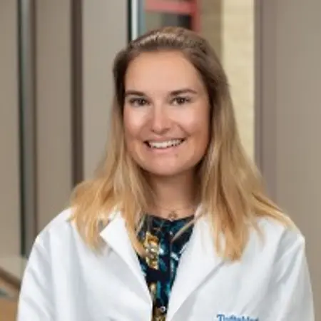 Lily LichtensteinSwain, Inpatient Dietitian on Influential Women