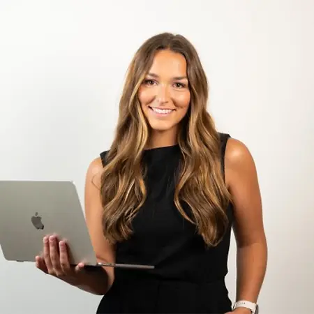 Carlie Love, Owner on Influential Women