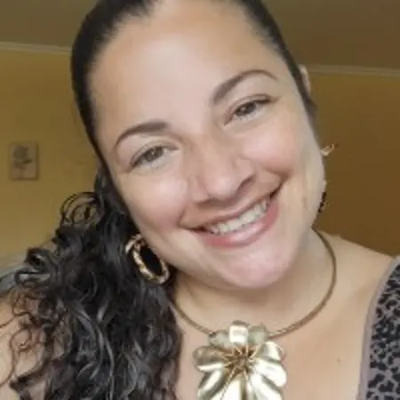 Nina Badillo, Human Resources Specialist Tr on Influential Women
