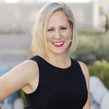 Shannon Vukovljak, Founder | Identity-Based Executive Career Coach on Influential Women