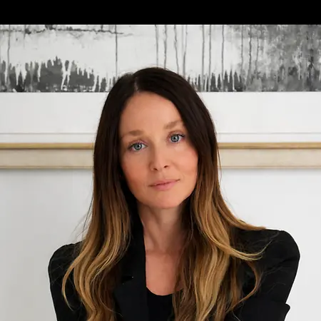 Alana Greenberg, Art Advisor on Influential Women