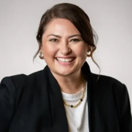 Cassie Kellner, The Bloom Effect | Podcast Host on Influential Women